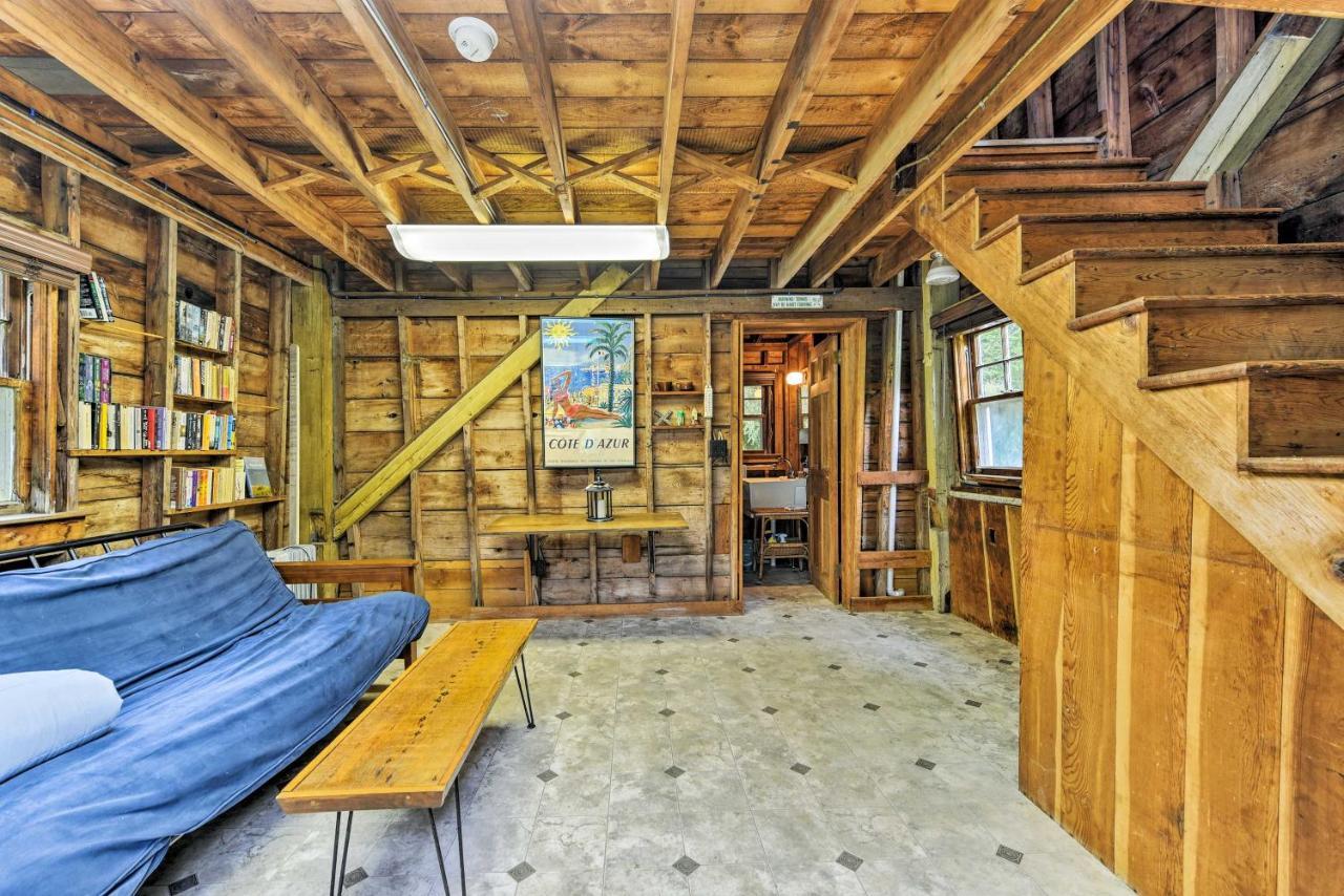 Mattapoisett Home On 7 Acres With Private Beach! Exterior photo