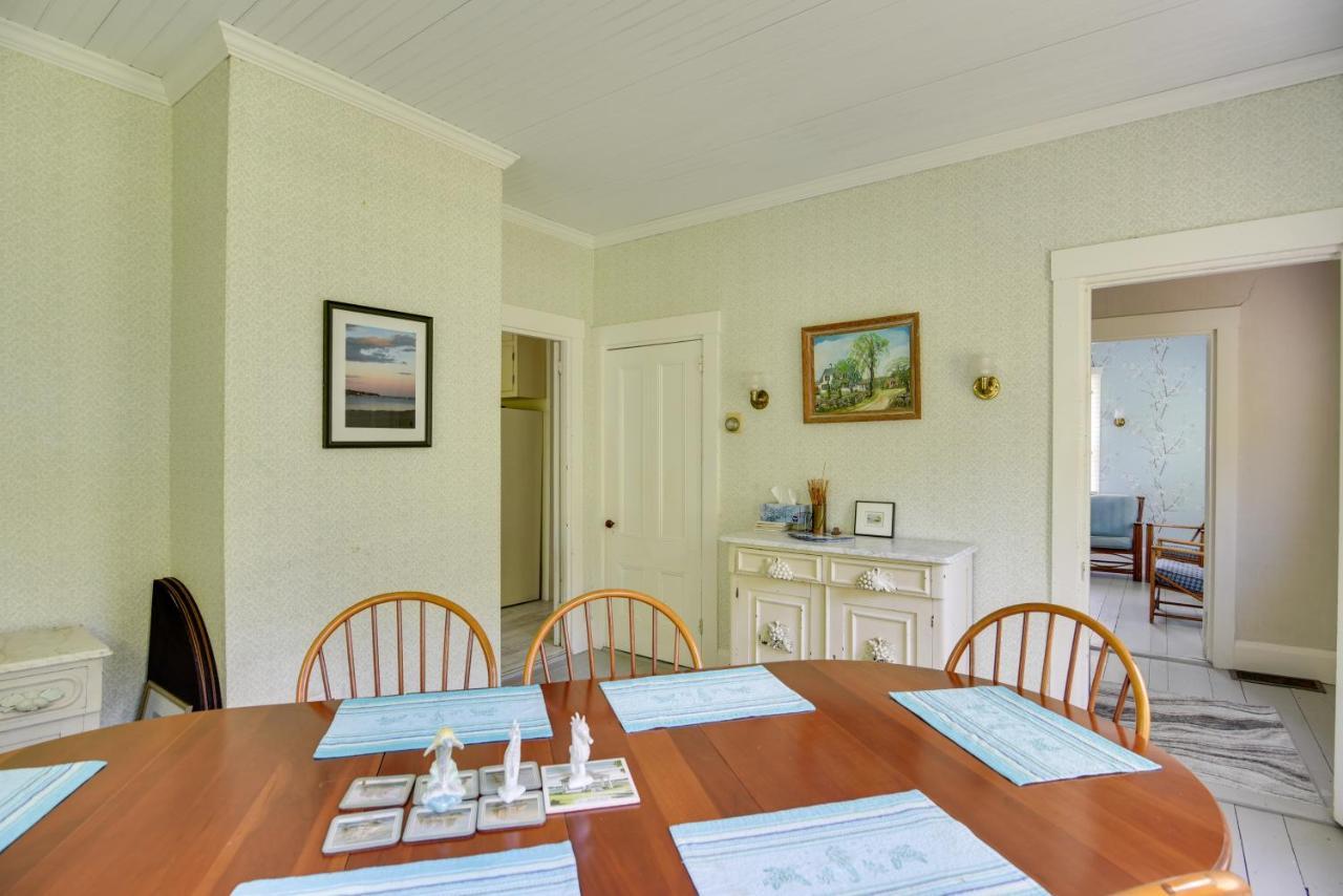 Mattapoisett Home On 7 Acres With Private Beach! Exterior photo