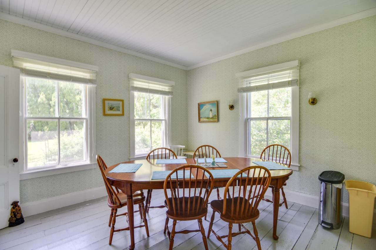 Mattapoisett Home On 7 Acres With Private Beach! Exterior photo