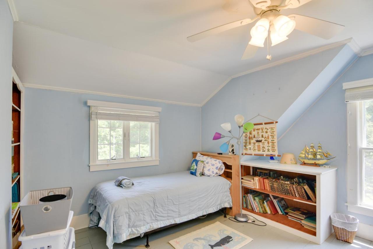 Mattapoisett Home On 7 Acres With Private Beach! Exterior photo